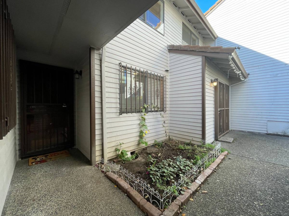 House for rent at 12128 SE 104th Court, Happy Valley, OR 97086