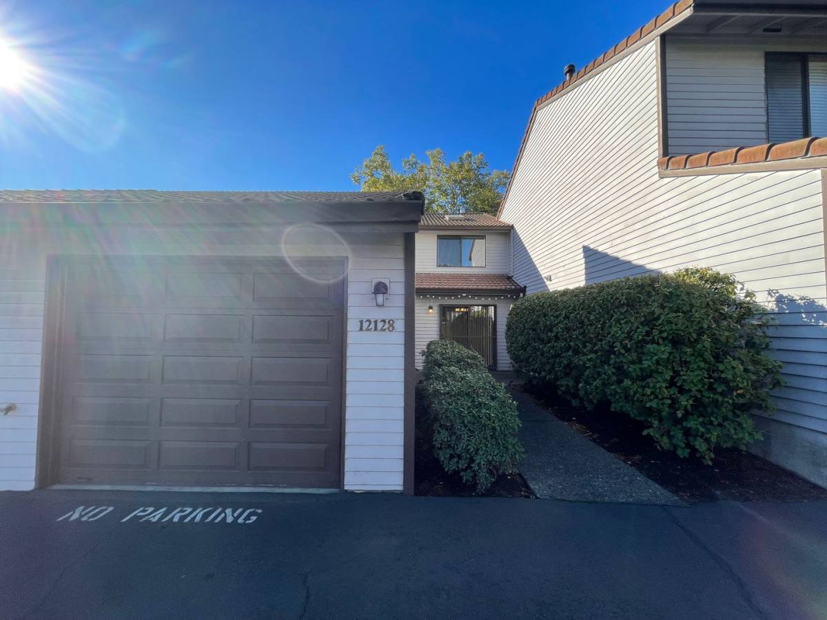 House for rent at 12128 SE 104th Court, Happy Valley, OR 97086