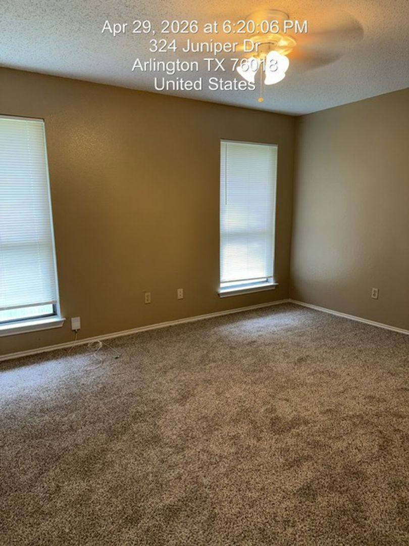 House for rent at 322 Juniper Dr, Arlington, TX 76018