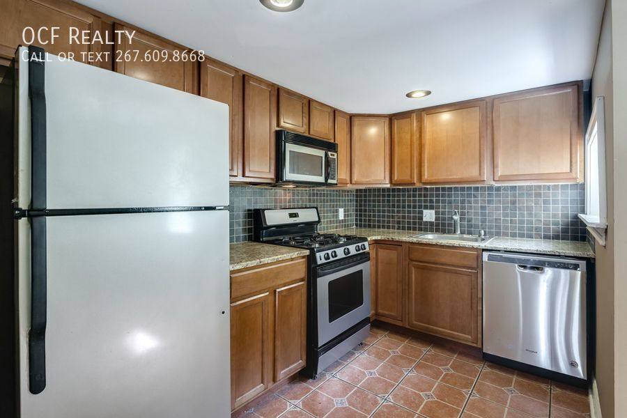 Condo for rent at 1928 Manton St, Philadelphia, PA 19146