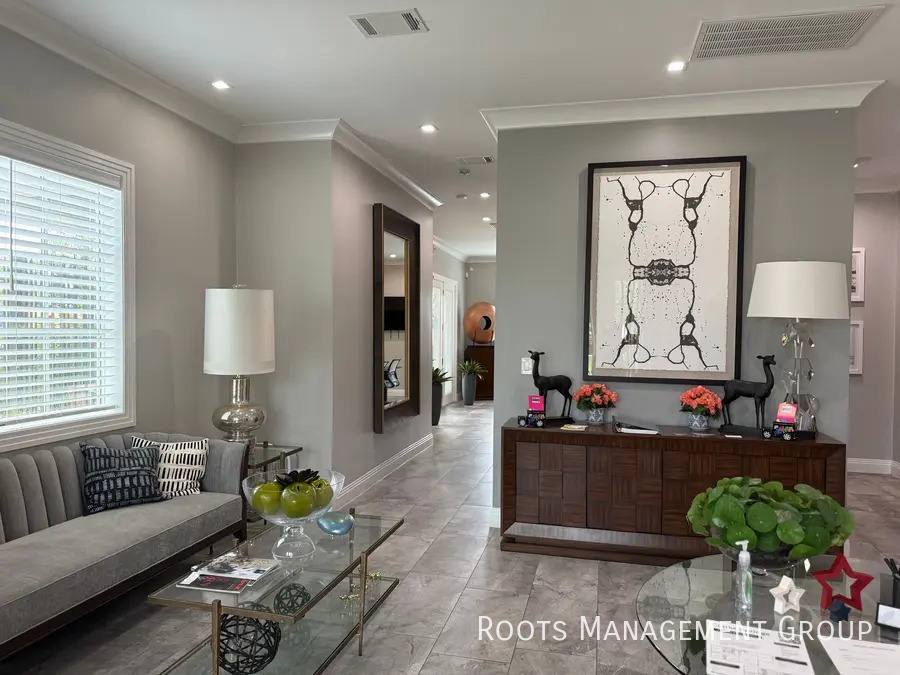 Apartment for rent at 15766 Clarke Springs Dr #15766C, Houston, TX 77053