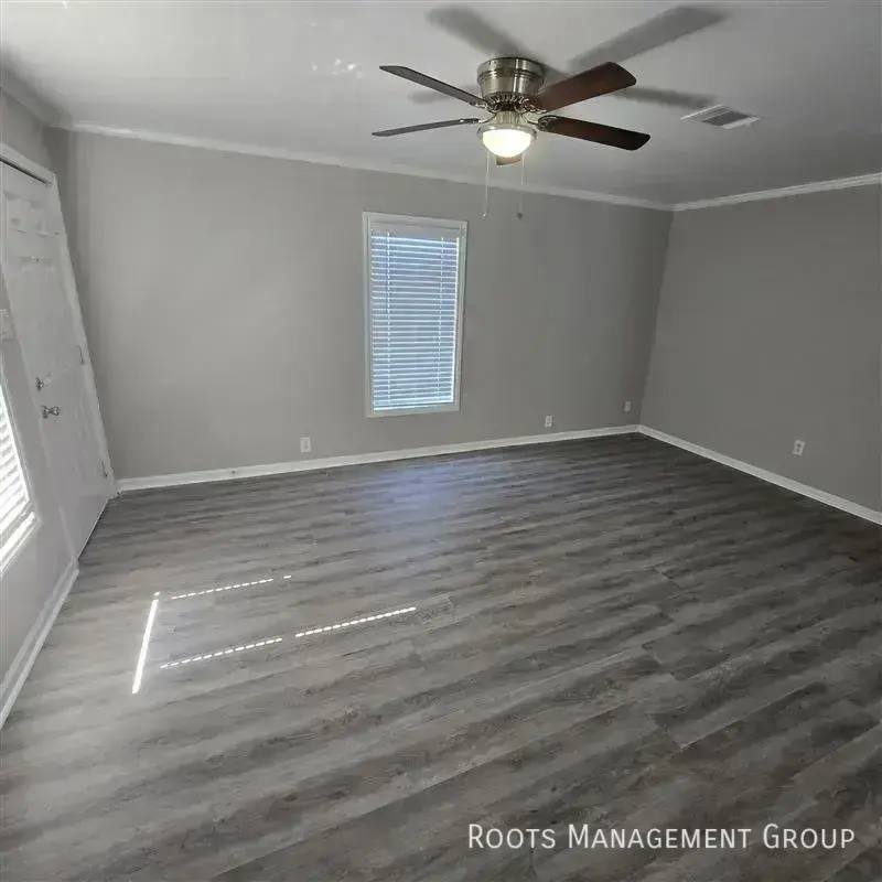 Apartment for rent at 15766 Clarke Springs Dr #15766C, Houston, TX 77053