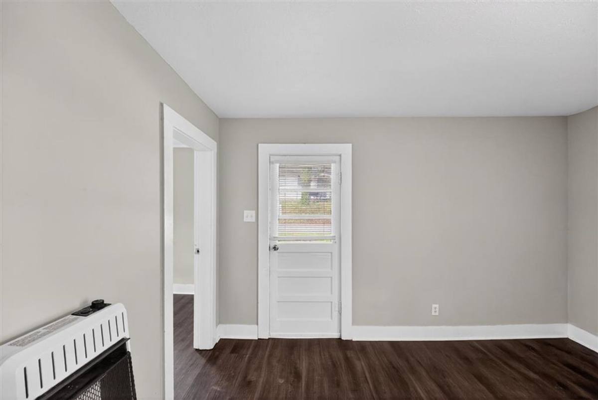 House for rent at 225 Sunset Ave, Glasgow, KY 42141