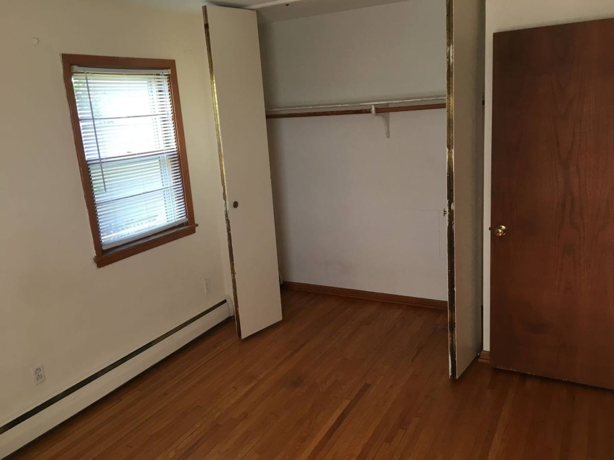 Apartment for rent at 407 Grand Ave, Saint Paul, MN 55102