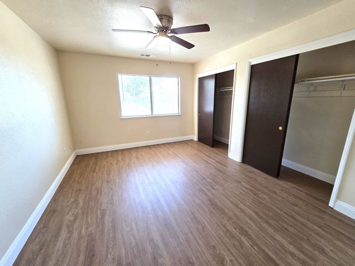 House for rent at 1139 W Glenn Court, Porterville, CA 93257