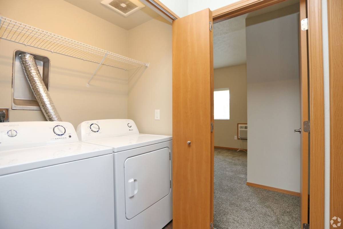 Apartment for rent at 1048 W 1st St, Cheney, WA 99004