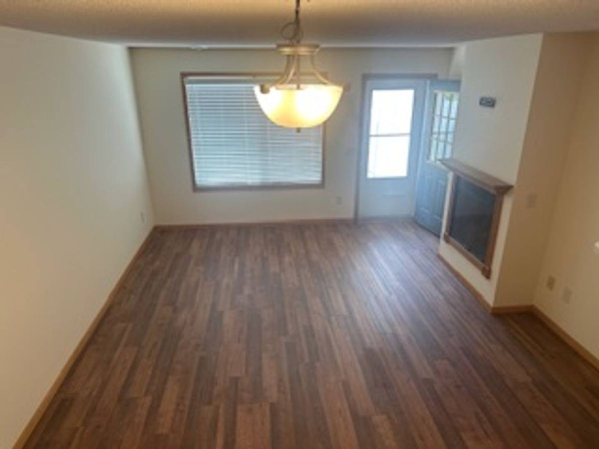 Townhouse for rent at 14764 Excelsior Lane, Saint Paul, MN 55124
