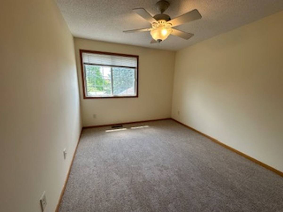 Townhouse for rent at 14764 Excelsior Lane, Saint Paul, MN 55124