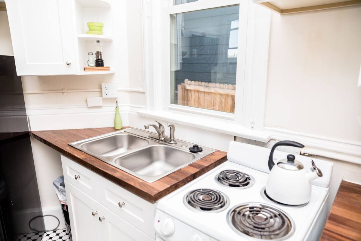 Townhouse for rent at 1537 N Pearl St #5, Denver, CO 80203