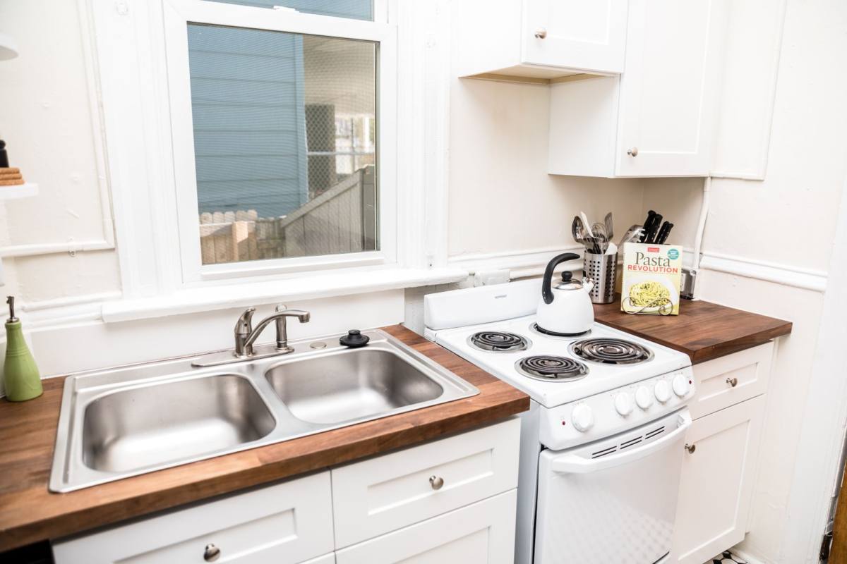 Townhouse for rent at 1537 N Pearl St #5, Denver, CO 80203