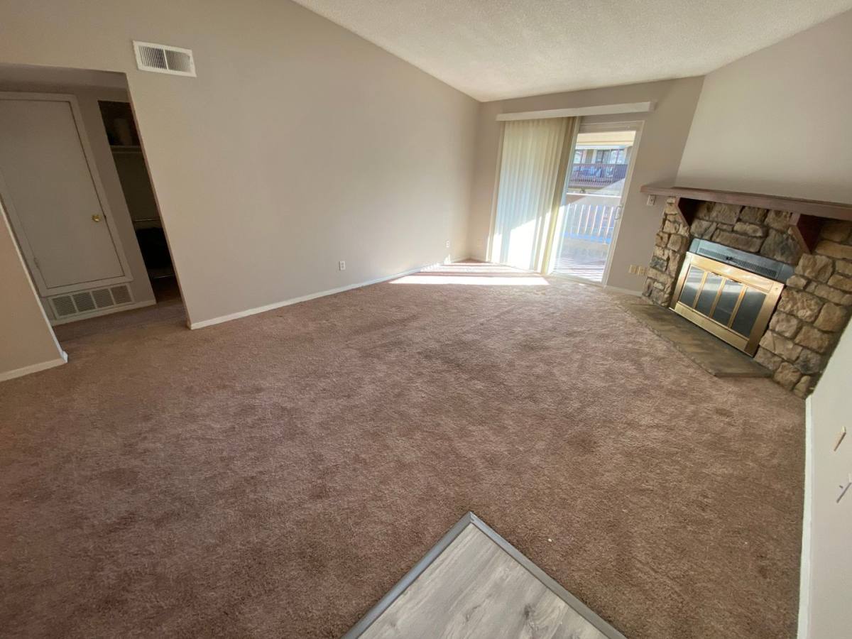 Condo for rent at 3412 S Eagle St, Aurora, CO 80014
