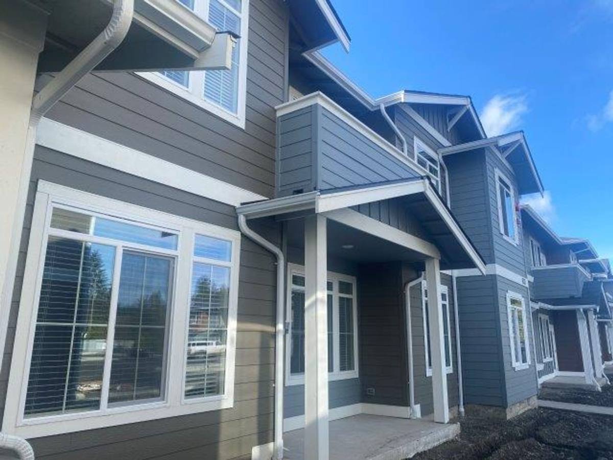 Townhouse for rent at 5006 4th Way SW, Olympia, WA 98502