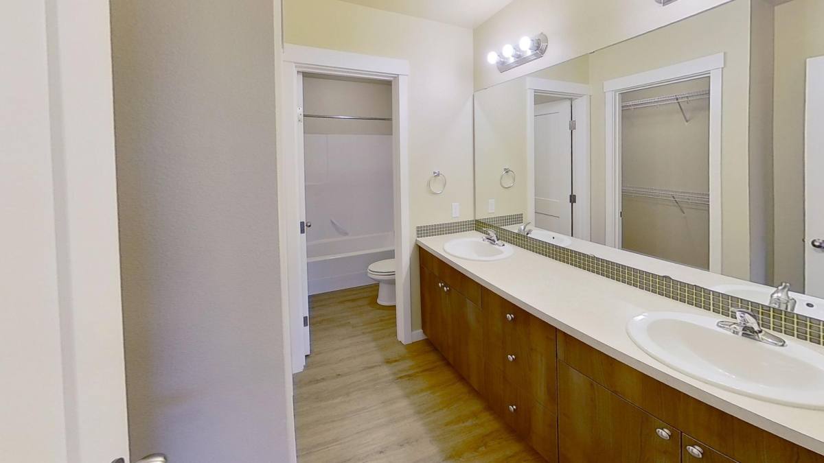 Townhouse for rent at 5027 Woodbine Dr SW, Olympia, WA 98502