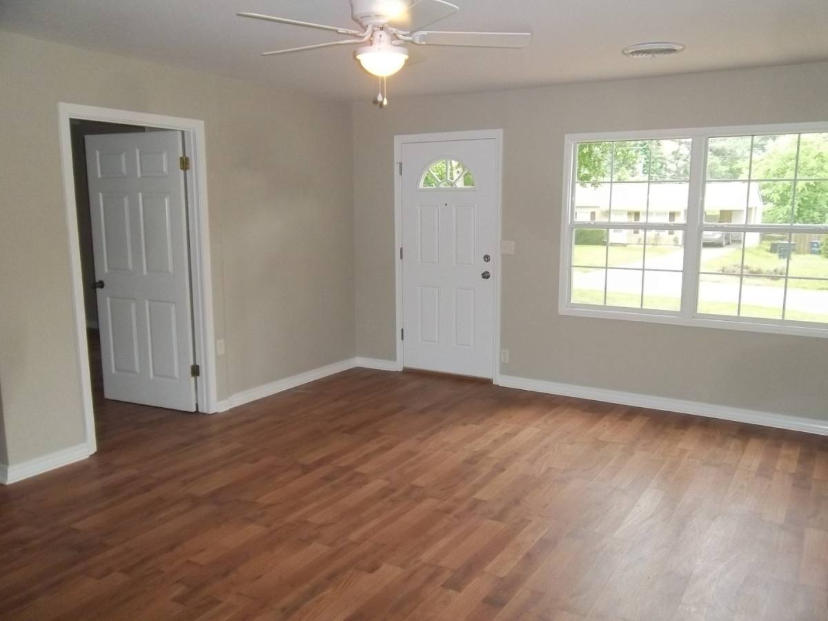 House for rent at 2832 Holiday Lane, Shreveport, LA 71118