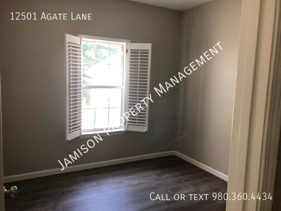 House for rent at 12501 Agate Lane, Pineville, NC 28134