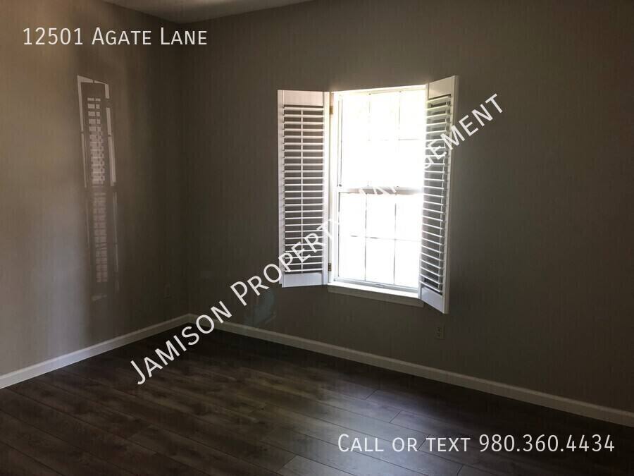 House for rent at 12501 Agate Lane, Pineville, NC 28134
