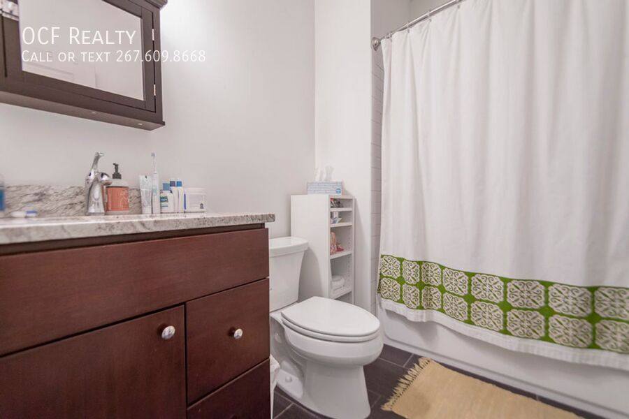 Apartment for rent at 427 Monroe St #404, Philadelphia, PA 19147