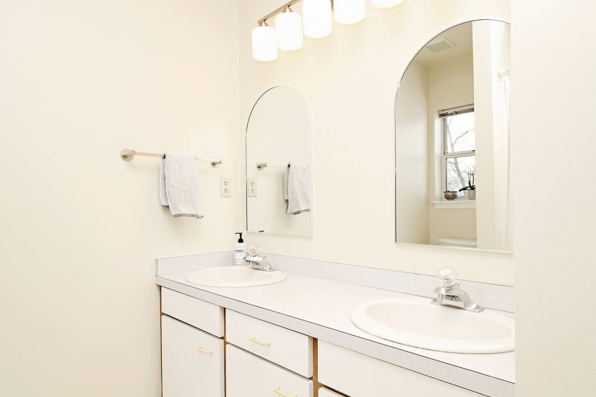 Condo for rent at 1242 Clifden Greene, Charlottesville, VA 22901