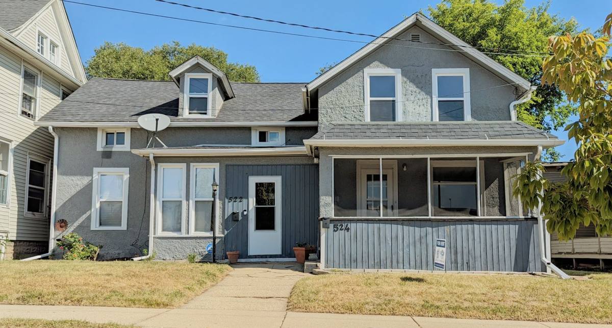 Apartment for rent at 522-524 Lafayette Ave, Rockford, IL 61107