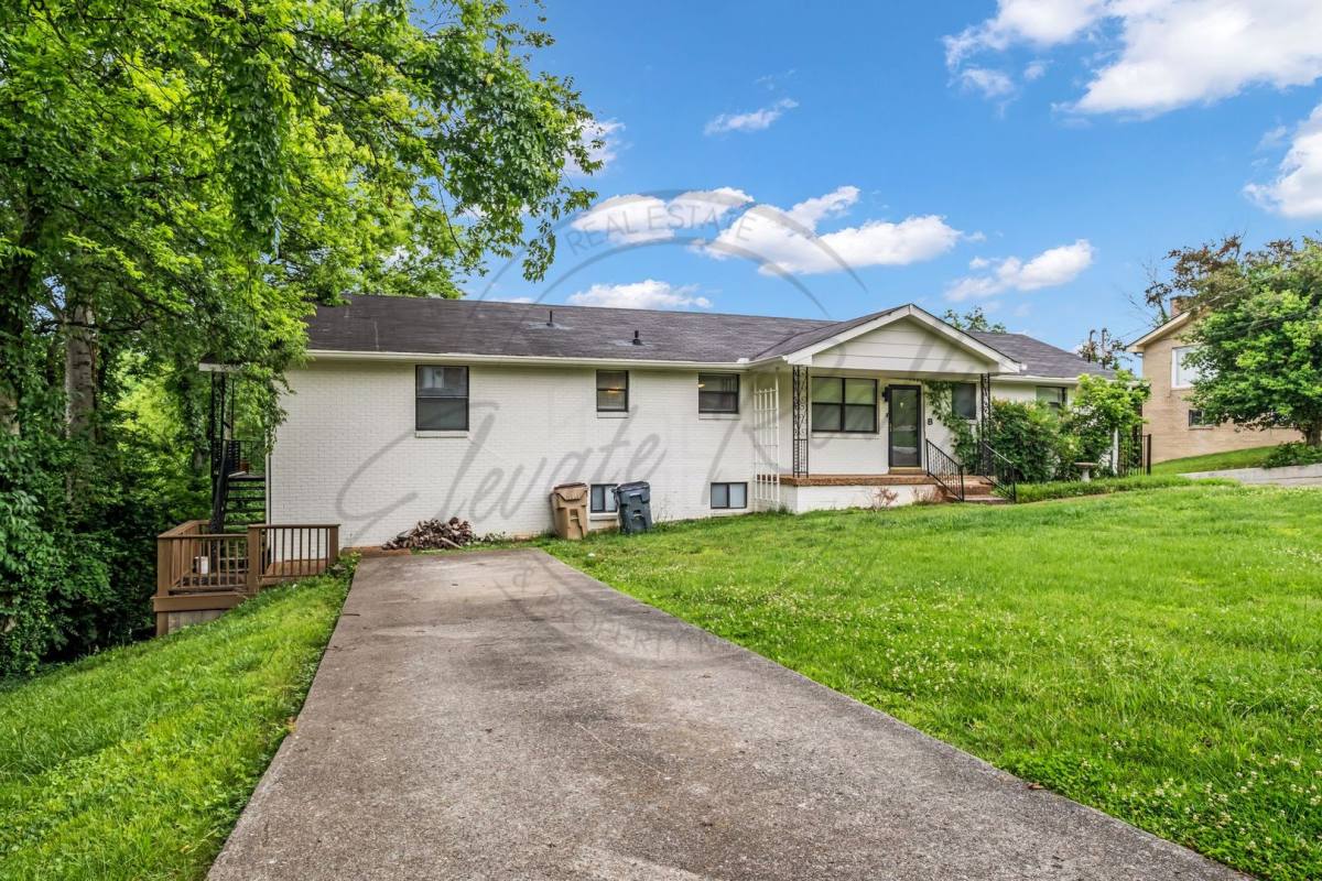 Townhouse for rent at 606 Ellen Dr, Goodlettsville, TN 37072