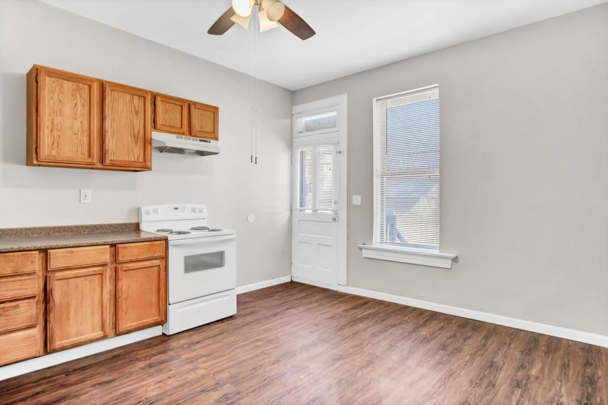 Apartment for rent at 3223 Pestalozzi, Saint Louis, MO 63118