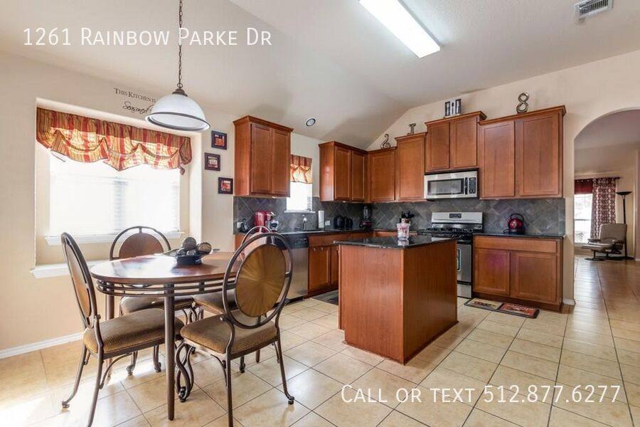 House for rent at 1261 Rainbow Parke Dr, Round Rock, TX 78665