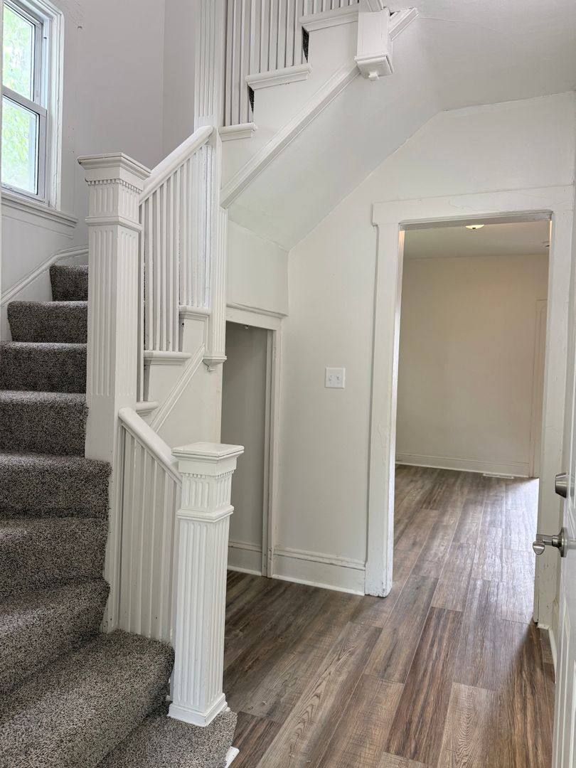 House for rent at 1200 Sheldon St, Jackson, MI 49203