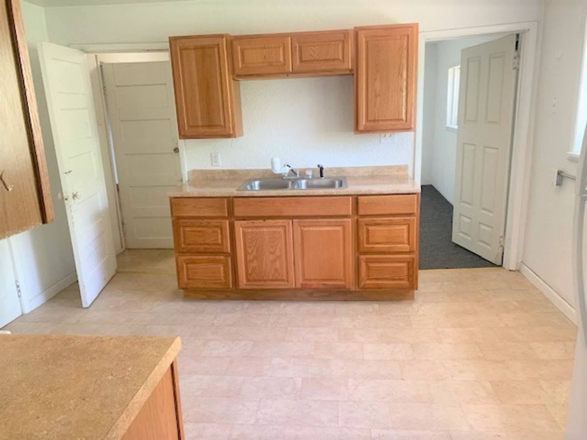 House for rent at 908 Cedar St, Carlin, NV 89822