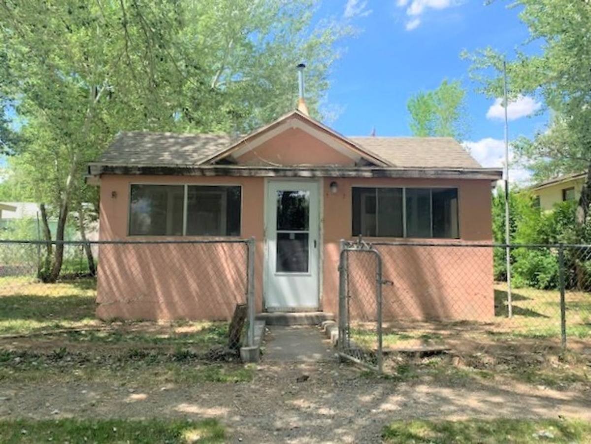 House for rent at 908 Cedar St, Carlin, NV 89822