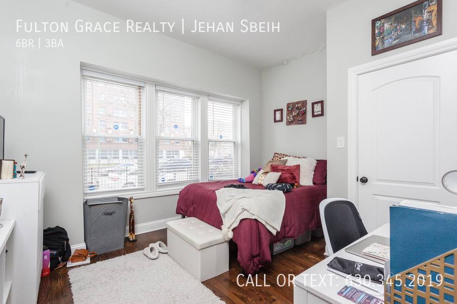 Apartment for rent at 2733 N Sheffield Ave #2F, Chicago, IL 60614