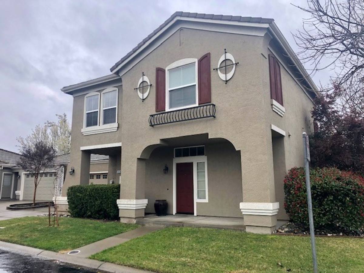 House for rent at 340 Caples Dr, Folsom, CA 95630