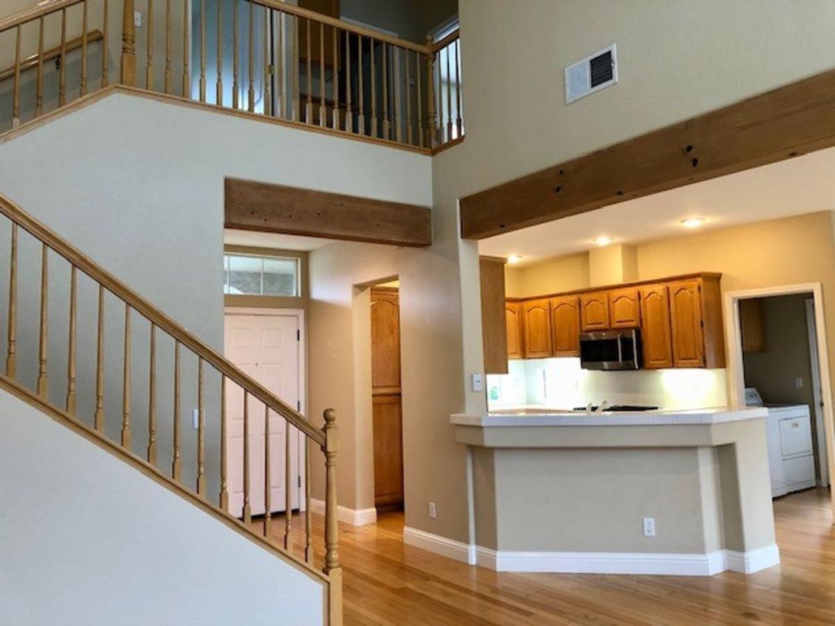 House for rent at 340 Caples Dr, Folsom, CA 95630