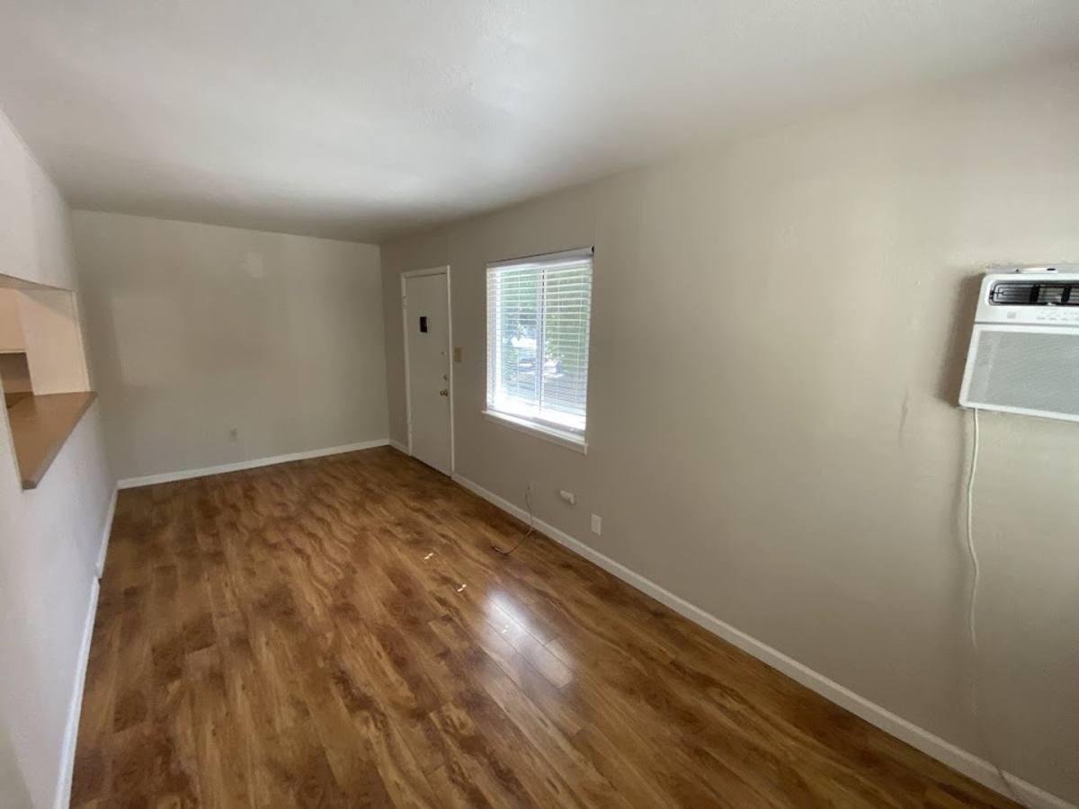 Apartment for rent at 4539 V St, Sacramento, CA 95817