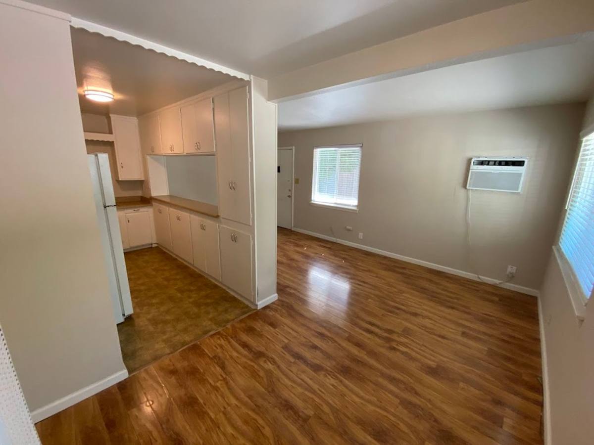 Apartment for rent at 4539 V St, Sacramento, CA 95817