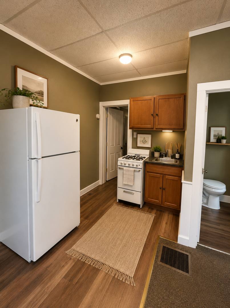 Apartment for rent at 1307 Spring St, Quincy, IL 62301