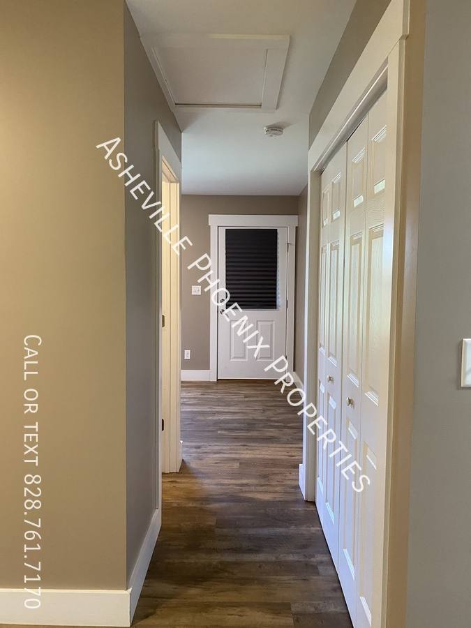 House for rent at 5 Morgan Ridge Lane, Asheville, NC 28806