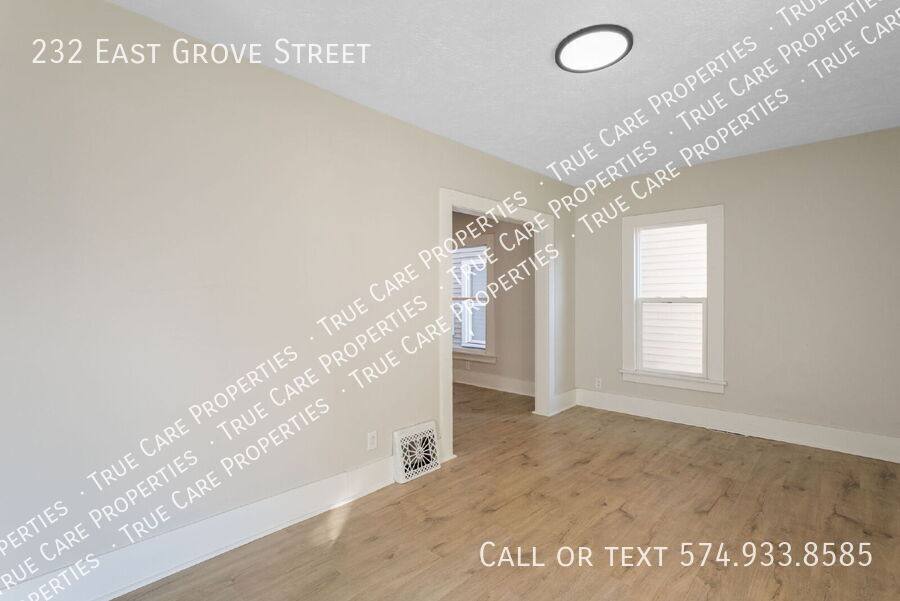 House for rent at 232 E Grove St, Mishawaka, IN 46545