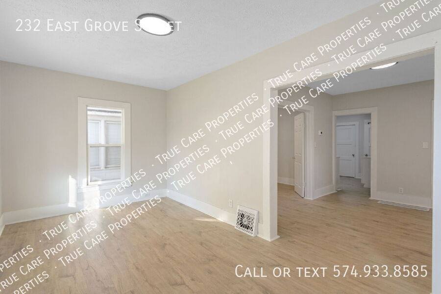 House for rent at 232 E Grove St, Mishawaka, IN 46545