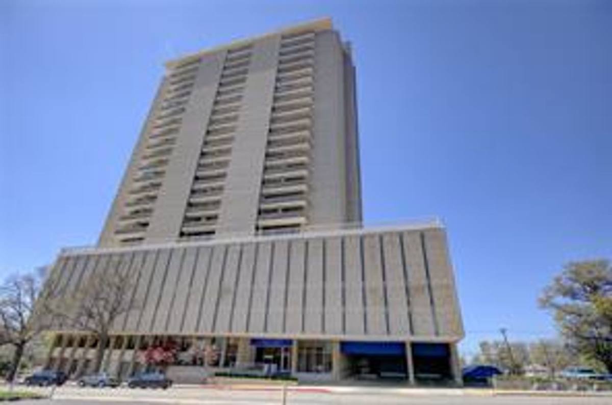 Apartment for rent at 1502 S Boulder Ave, Tulsa, OK 74119
