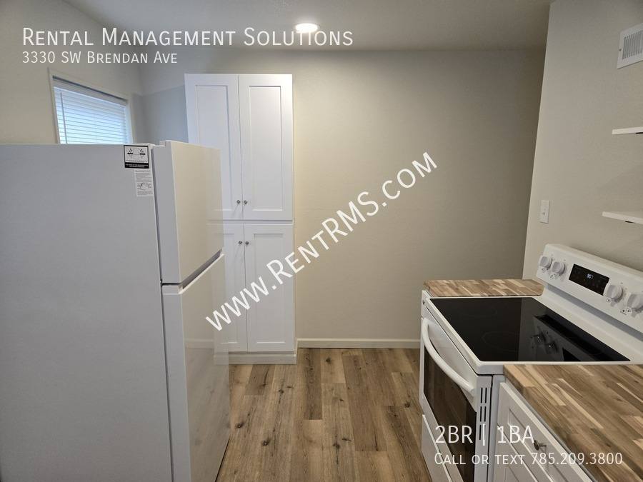 Townhouse for rent at 3330 SW Brendan Ave, Topeka, KS 66611