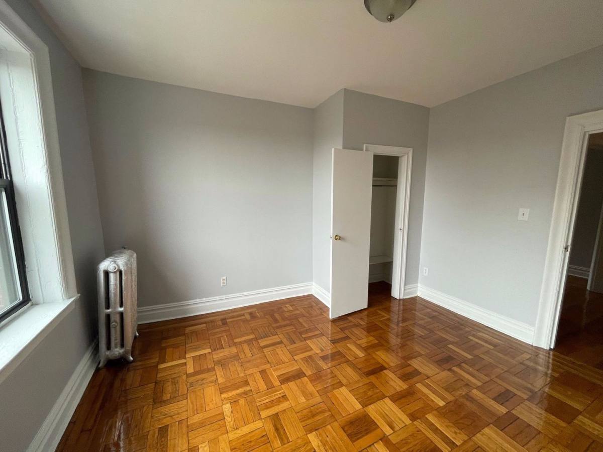 Apartment for rent at 320 Fairmount Ave, Jersey City, NJ 07306