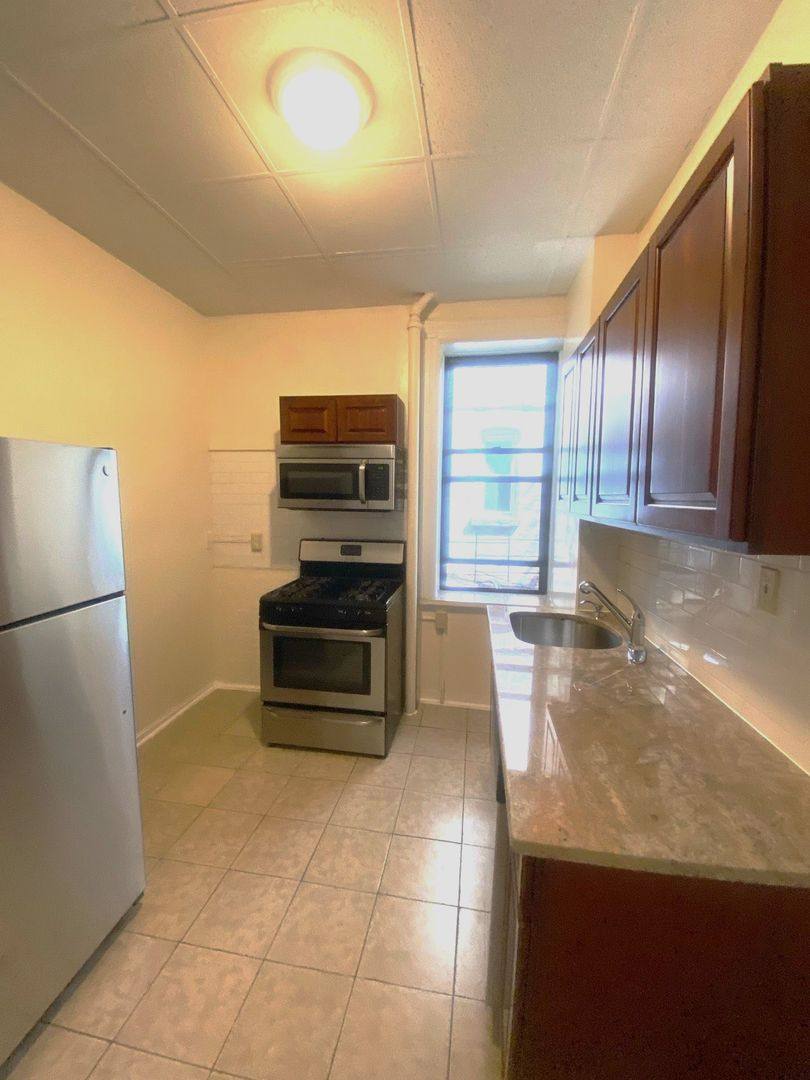 Apartment for rent at 3608 Park Ave, Weehawken, NJ 07086