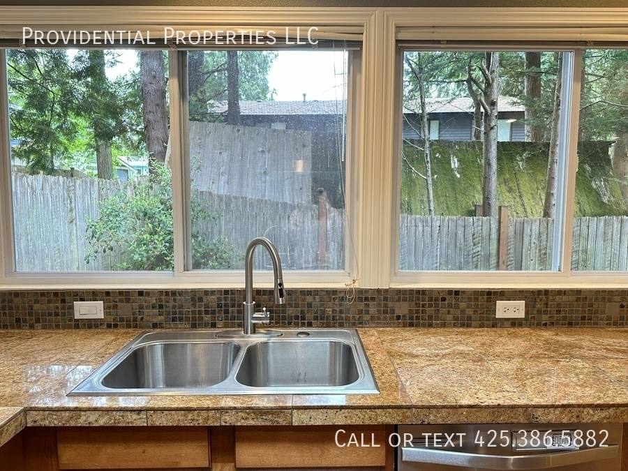House for rent at 3309 173rd Place NE, Redmond, WA 98052