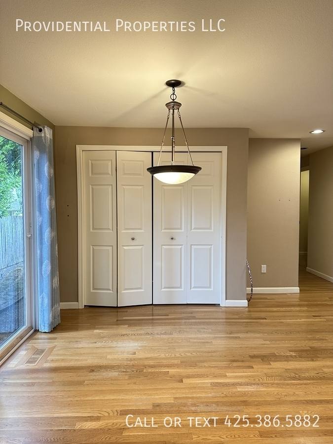 House for rent at 3309 173rd Place NE, Redmond, WA 98052
