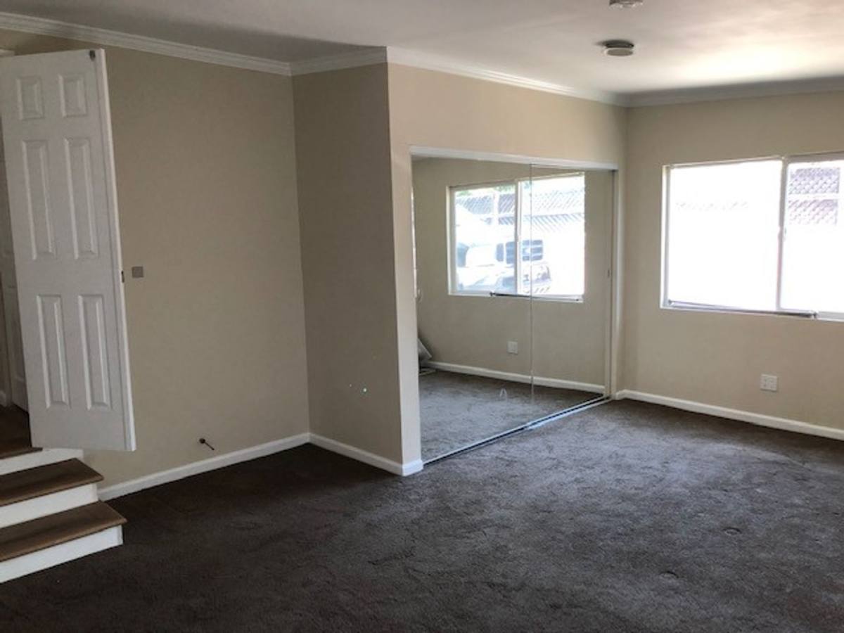 House for rent at 1630 N Ontario St, Burbank, CA 91505