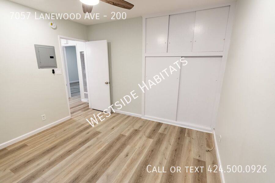 Apartment for rent at 7057 Lanewood Ave #200, Los Angeles, CA 90028