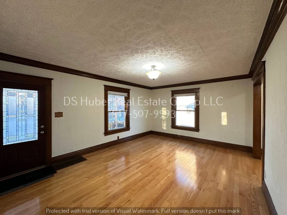 1027 Climax St, Lansing, MI 48912 - House for Rent - Image 3