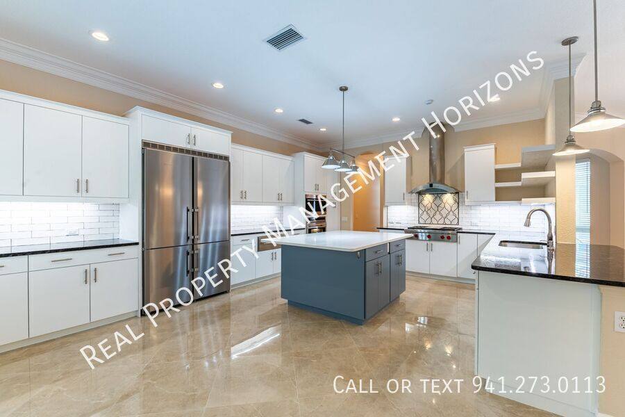 House for rent at 6914 Stanhope Place, Bradenton, FL 34201