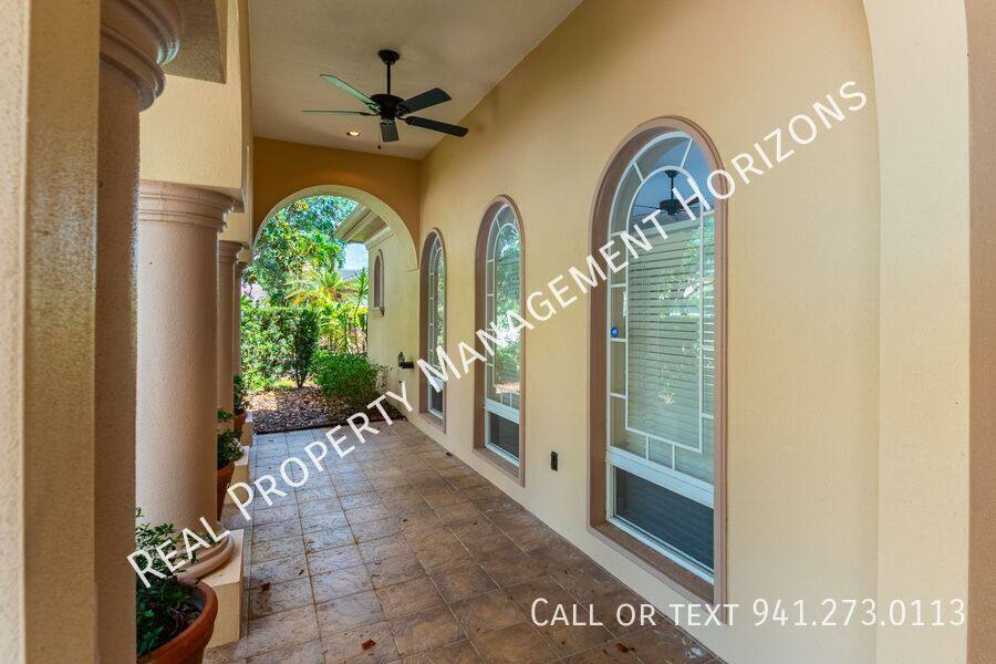 House for rent at 6914 Stanhope Place, Bradenton, FL 34201