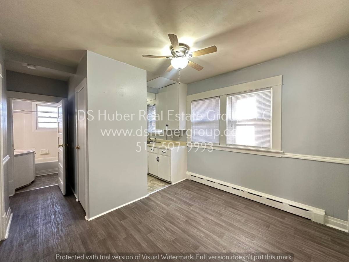 Apartment for rent at 117 E N St #A, Lansing, MI 48906